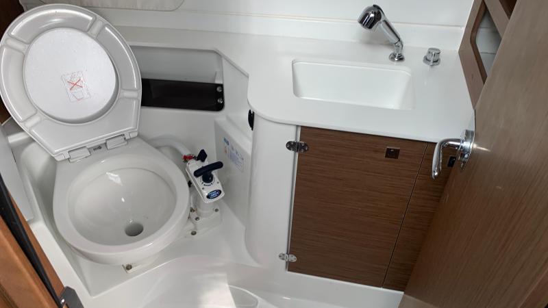 Bateau moteur Beneteau Antares 9 2021 exterieur 23
