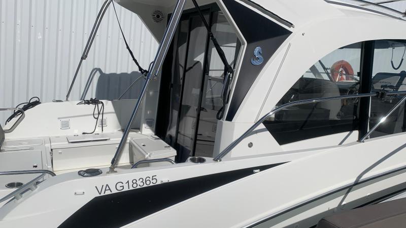 Bateau moteur Beneteau Antares 9 2021 exterieur 40