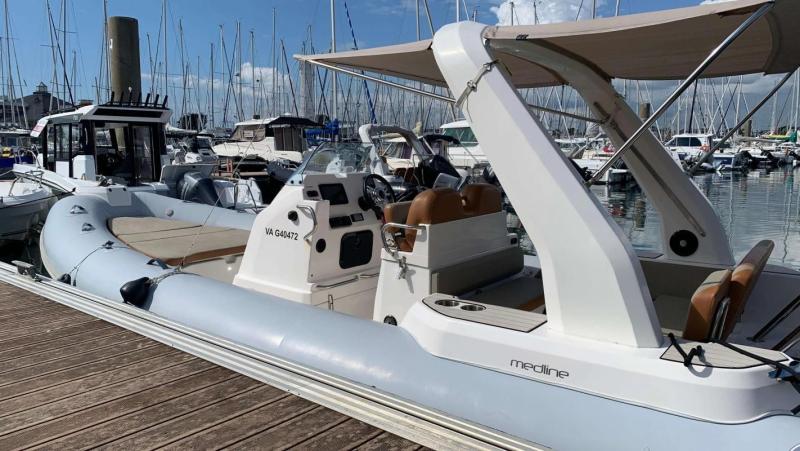 Bateau moteur Zodiac MEDLINE 750 2022 2