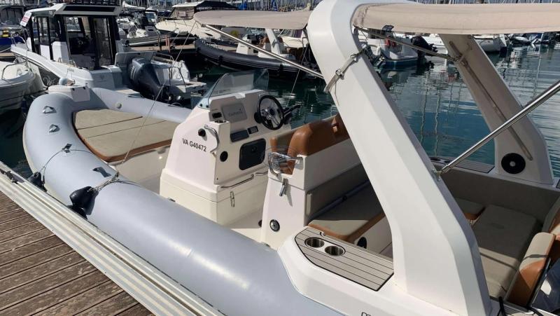 Bateau moteur Zodiac MEDLINE 750 2022 exterieur 3