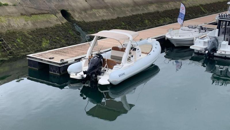 Bateau moteur Zodiac MEDLINE 750 2022 exterieur 5