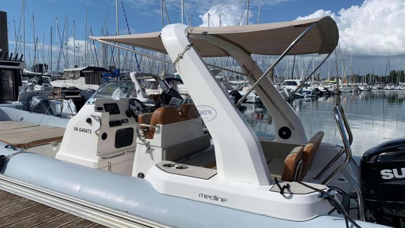 Bateau moteur Zodiac MEDLINE 750 2022 exterieur 11