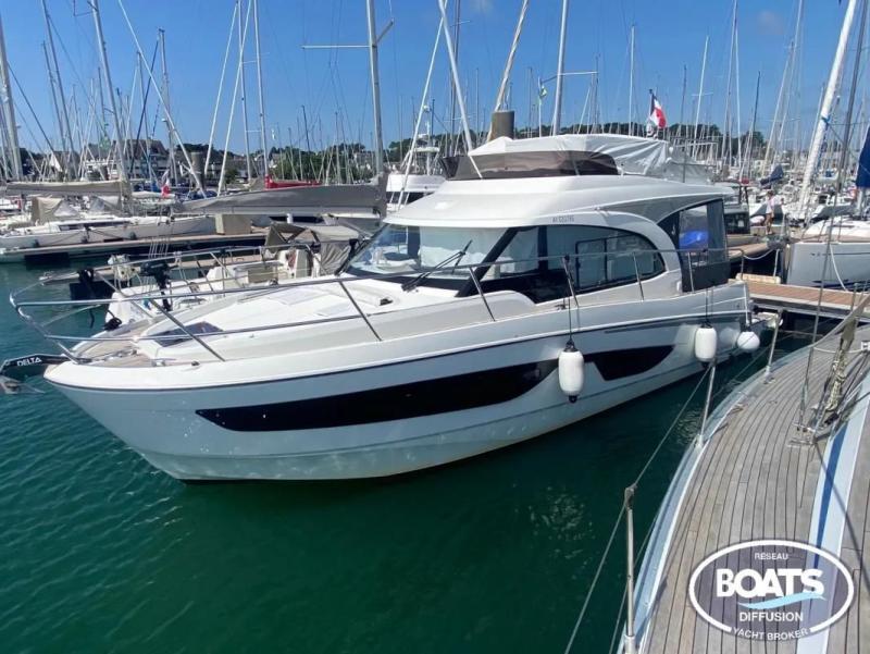 Bateau moteur Beneteau Antares 11 Flybridge 2023 16