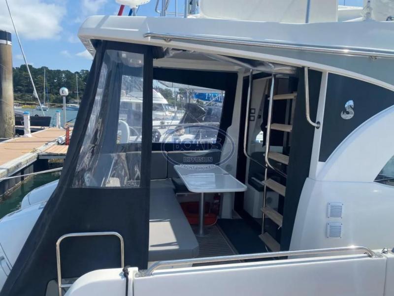 Bateau moteur Beneteau Antares 11 Flybridge 2023 exterieur 4