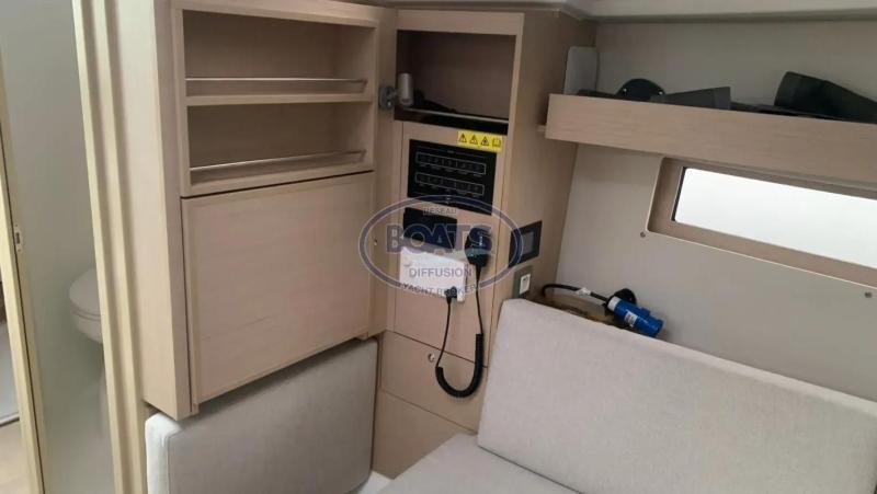 Voilier Beneteau Oceanis 34.1 2023 exterieur 13