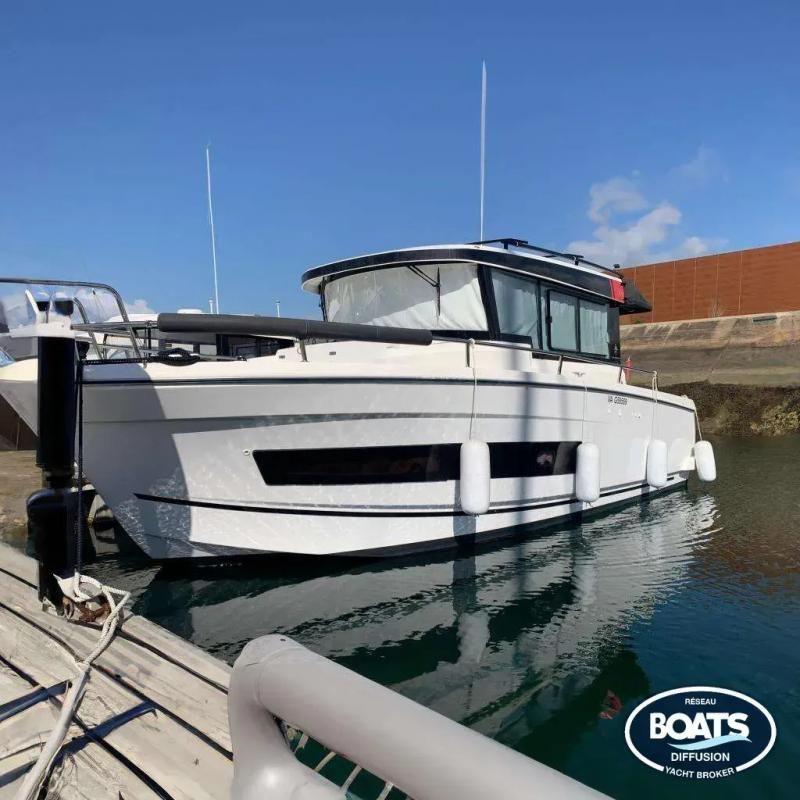 Bateau moteur Jeanneau Merry Fisher 895 Sport 2023 8