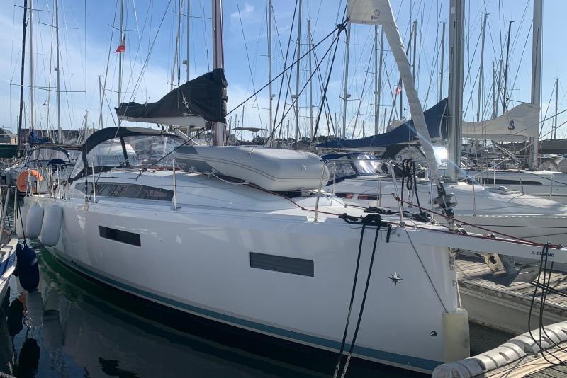 Voilier Jeanneau Sun Odyssey 380 2023 home