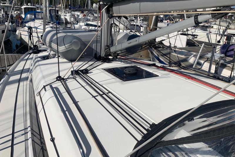 Voilier Jeanneau Sun Odyssey 380 2023 exterieur 6