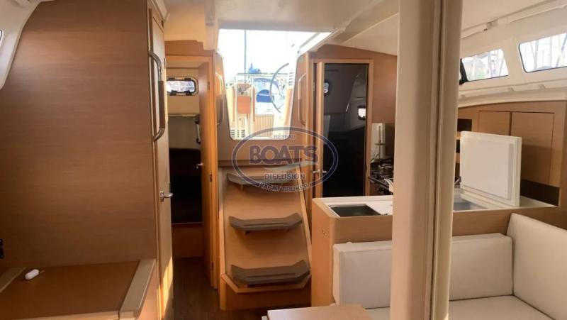 Voilier Jeanneau Sun Odyssey 380 2023 exterieur 3