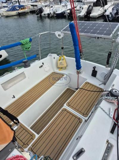 Voilier JENSEM MARINE RANGER 32 1974 exterieur 4