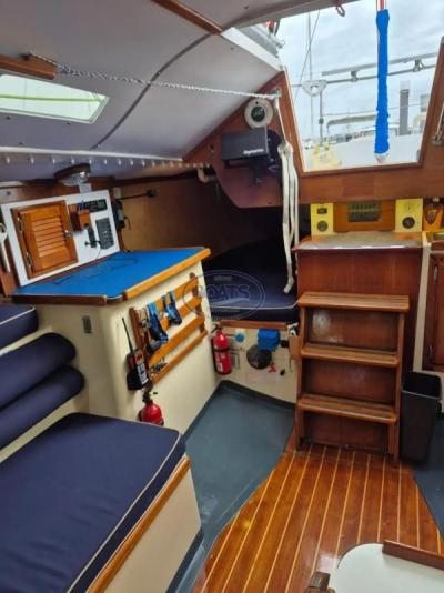 Voilier JENSEM MARINE RANGER 32 1974 exterieur 8