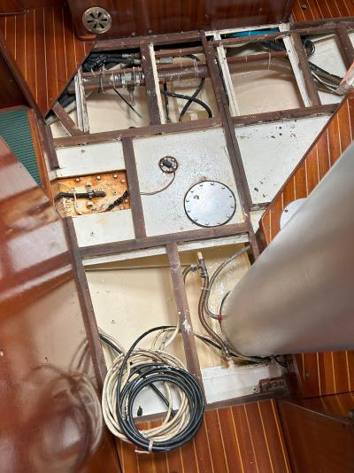 Voilier Expedition Steel Ketch 1982 exterieur 18