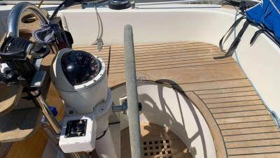 Voilier Hallberg-Rassy 352 1981 exterieur 12