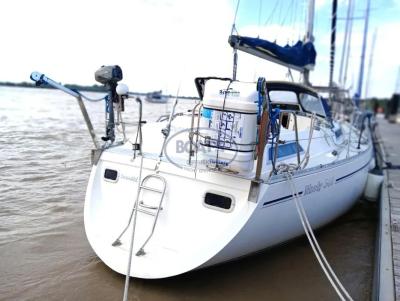 Voilier Marine Projects Moody 346 1990 exterieur 4