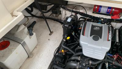 Bateau moteur Sea Ray Sundancer 265 2013 exterieur 45