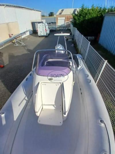 Bateau moteur Grand Golden Line G650 2020 exterieur 10