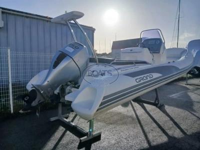 Bateau moteur Grand Golden Line G650 2020 exterieur 12