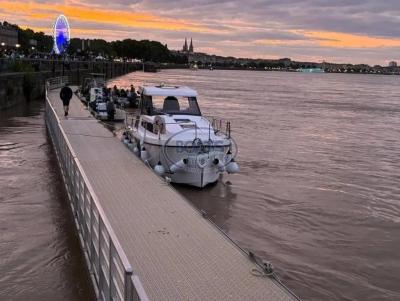 Bateau moteur Northman NEXUS 870 REVO 2022 exterieur 3