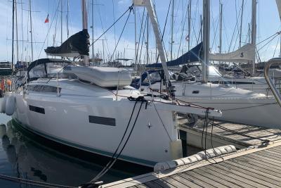 Voilier Jeanneau Sun Odyssey 380 2023 exterieur 27